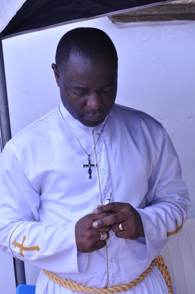 [twitter.com][556]EC53dReXUAARWiC